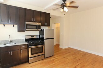 4747 N Hermitage Ave, Unit 1 in Chicago, IL - Foto de edificio - Building Photo