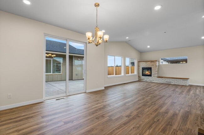 property at 899 NE Discovery Loop