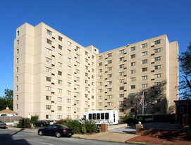 Luther Towers II Apartments