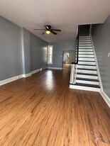 1242 Muhlenberg St in Reading, PA - Building Photo