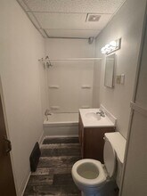 708-710-710 Bluff St in Cedar Falls, IA - Building Photo - Building Photo