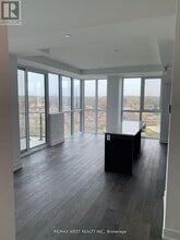 1063 Douglas McCurdy Cmn in Mississauga, ON - Building Photo - Building Photo