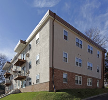 1560 Willis Ave Apartments