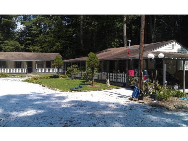 property at 51 Snapdragon Ln