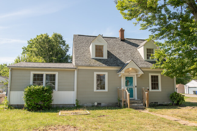 property at 26 Davis Ave