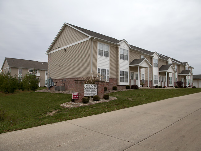 Prairie Creek Apartments in Washington, IL - Foto de edificio - Building Photo