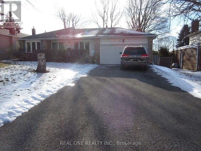 property at 93 Southdale Dr