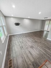 8535 Hayshed Ln in Columbia, MD - Building Photo - Building Photo