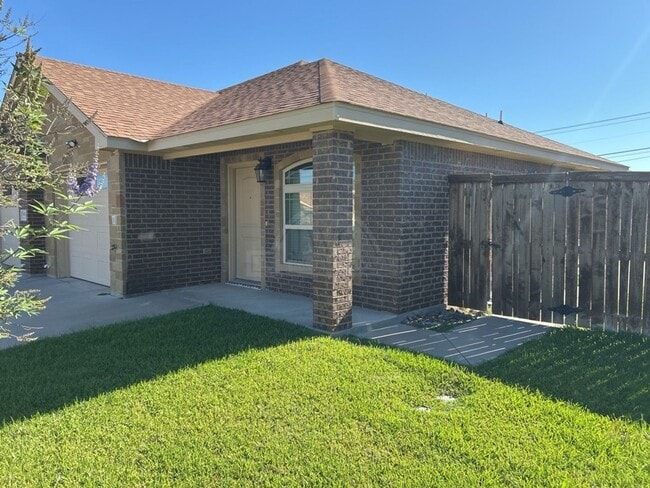 5800 Luminous Ln in Killeen, TX - Building Photo - Building Photo
