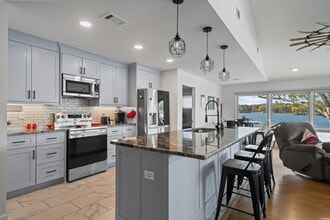 100 Bayou Point in Hot Springs, AR - Building Photo - Building Photo