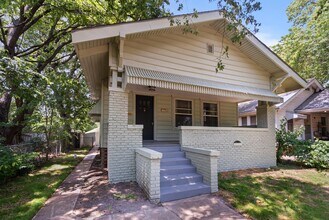 631 SW Lindenwood Ave in Topeka, KS - Building Photo - Building Photo