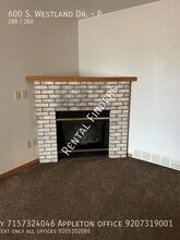 600 S Westland Dr-Unit -P in Appleton, WI - Building Photo - Building Photo