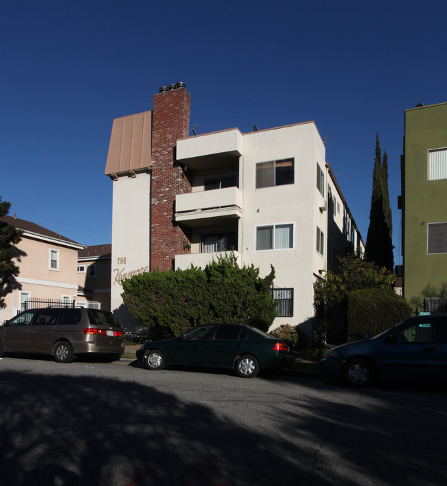 1754 Kenmore Ave in Los Angeles, CA - Building Photo - Building Photo