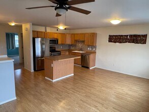 199 Rusty Allen Pl in Anchorage, AK - Building Photo - Building Photo