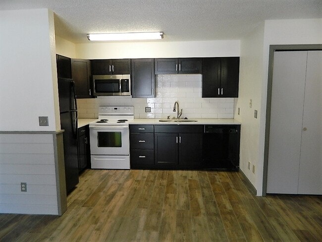 559 Rainbow Vlg in Silverthorne, CO - Building Photo - Building Photo