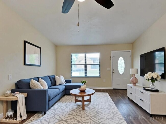 property at 1942 Peoria St