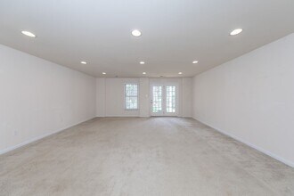 121 Parkway Ct in Williamsburg, VA - Building Photo - Building Photo