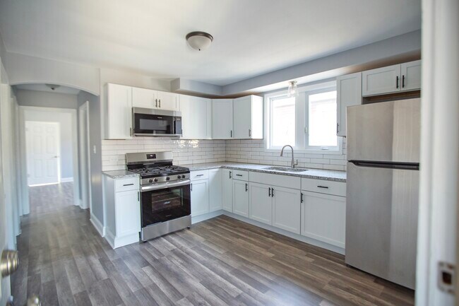 2533 Ridgeland Ave, Unit #2 in Berwyn, IL - Building Photo - Building Photo