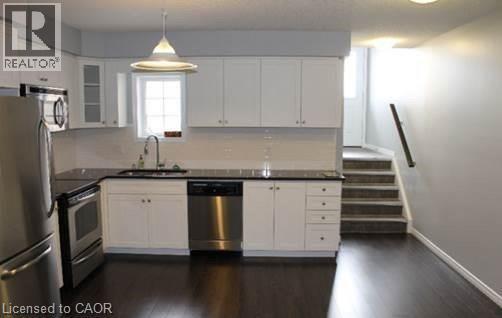931 Glasgow St in Kitchener, ON - Building Photo - Building Photo