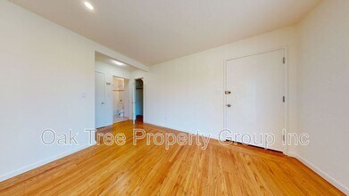 2057 Central Ave in Alameda, CA - Building Photo - Building Photo