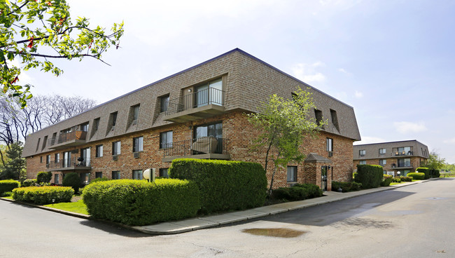 Park Meadows in Wheeling, IL - Foto de edificio - Building Photo