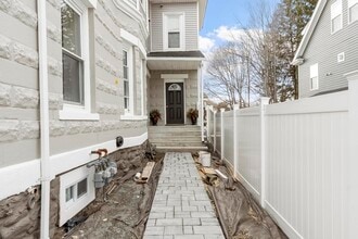 19 Furber Ave in North Andover, MA - Building Photo - Building Photo