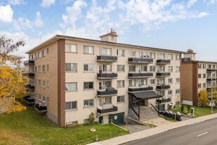 720 32E Av in Montréal, QC - Building Photo