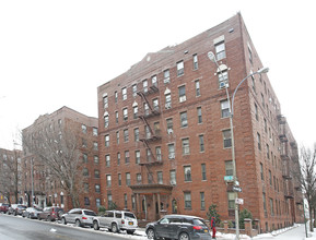 3220 AVENUE H in Brooklyn, NY - Foto de edificio - Building Photo