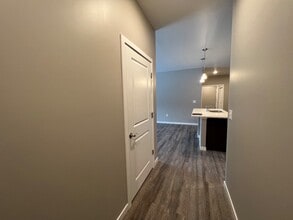 4460 S 26th St in Greenfield, WI - Building Photo - Building Photo