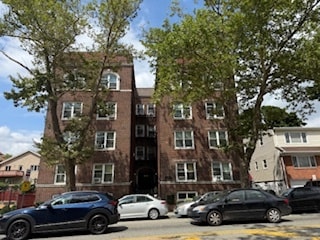 7411 Boulevard East, Unit 205