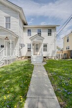 371 Cedar St in Aurora, IL - Building Photo - Building Photo