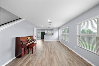 32510 Orchard Haze Dr in Brookshire, TX - Building Photo - Building Photo