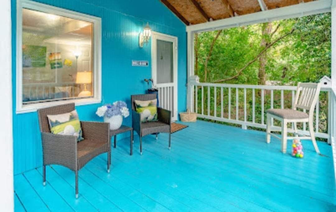 5275 W Mountain St in Stone Mountain, GA - Building Photo
