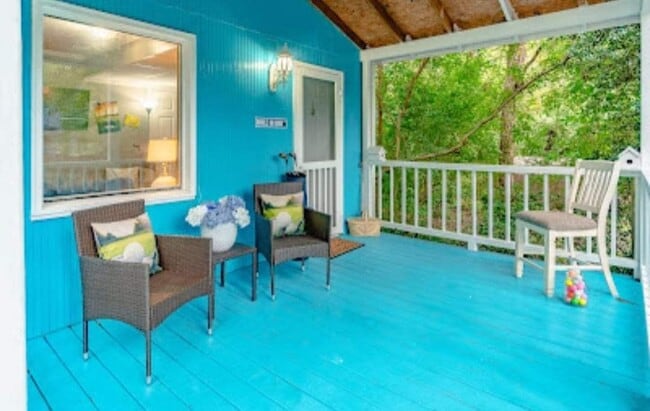 property at 5275 W Mountain St