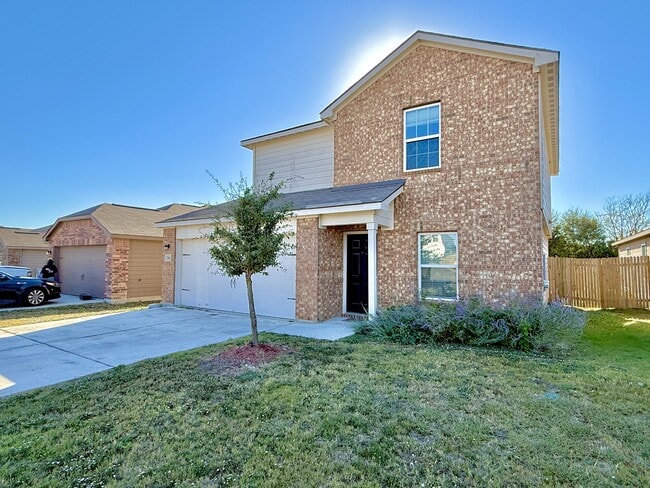 361 Cres Park Dr in Jarrell, TX - Building Photo - Building Photo