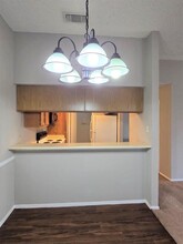 2263d Millstone Dr in Houston, TX - Foto de edificio - Building Photo