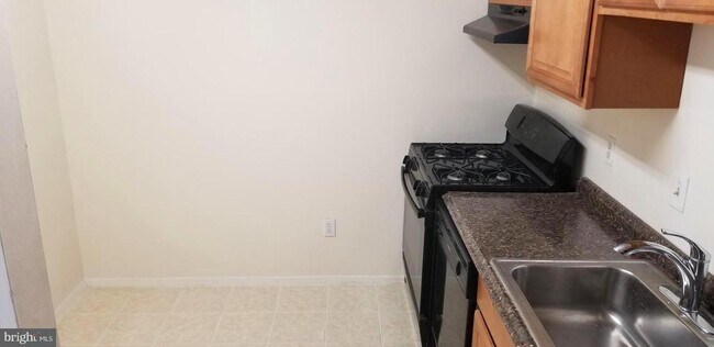 491 N Armistead St in Alexandria, VA - Building Photo - Building Photo