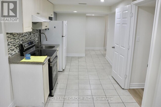 38 Audrelane Ct in Toronto, ON - Building Photo - Building Photo