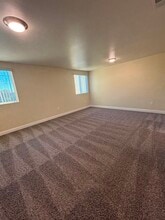 522 W 51st St in Los Angeles, CA - Building Photo - Building Photo