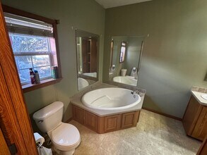 445 E Deckerville Rd in Caro, MI - Building Photo - Building Photo