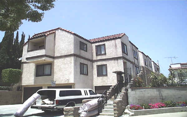 3217 Sherwood Ave in Alhambra, CA - Building Photo