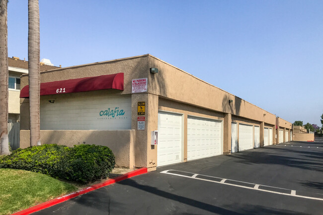 621 W Fletcher Ave in Orange, CA - Building Photo - Building Photo