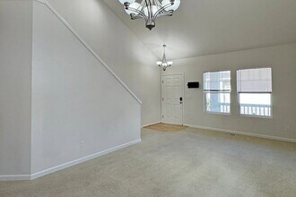 318 126th St SE in Everett, WA - Building Photo - Building Photo