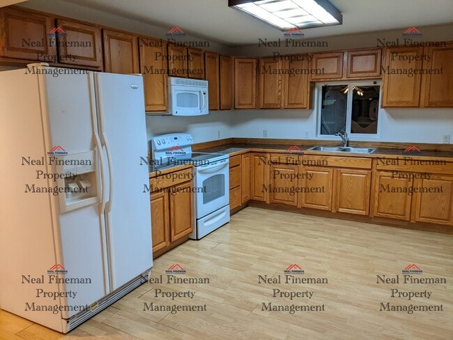 property at 809 Paani St
