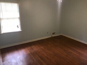 180 Riverdale Dr in Athens, GA - Building Photo - Building Photo