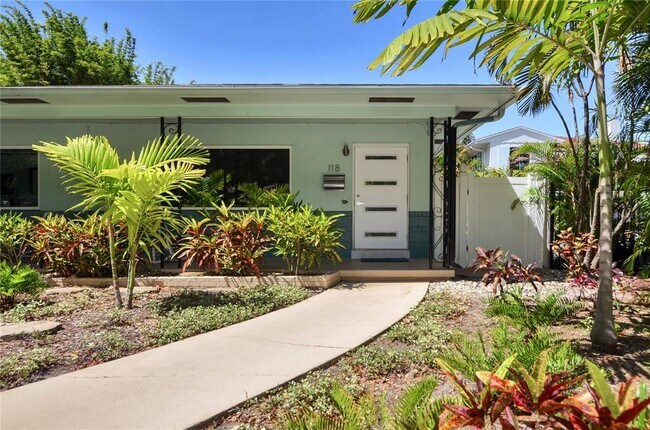 807 26th Ave N in St. Petersburg, FL - Building Photo - Building Photo