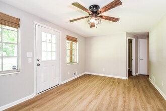 2116 Terry Ln in Douglasville, GA - Building Photo - Building Photo