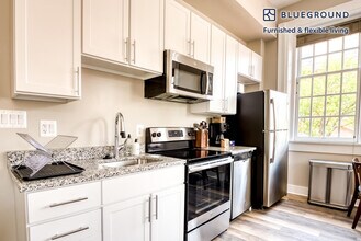 700 Duke St in Alexandria, VA - Building Photo - Building Photo