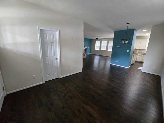 927 Hugh Ln in Chesapeake, VA - Building Photo - Building Photo