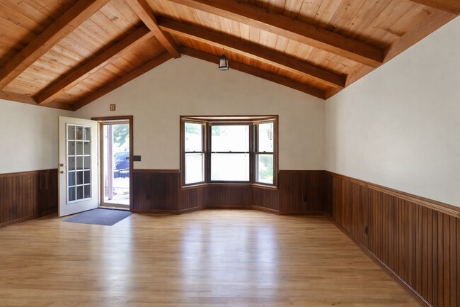 1468 Carroll Ave in St. Paul, MN - Building Photo - Building Photo